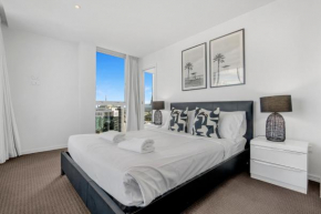 H'Residence Surfers Paradise MID WEEK MADNESS DEAL - Q Stay